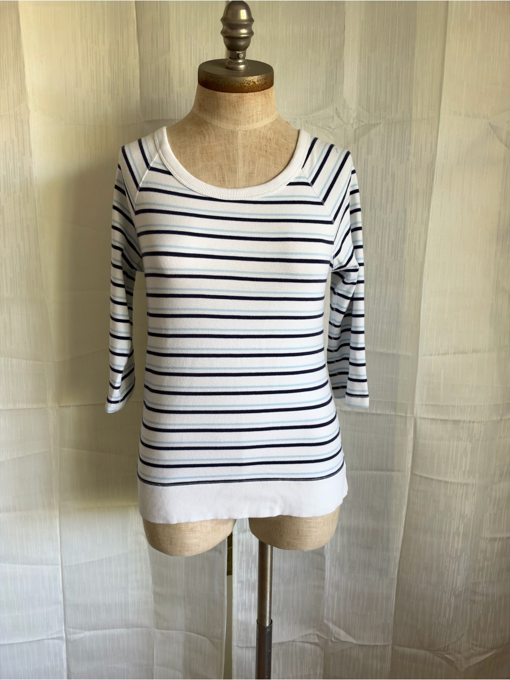 Trenery Women’s White & Navy Striped Scoop-Neck Long Sleeve Top